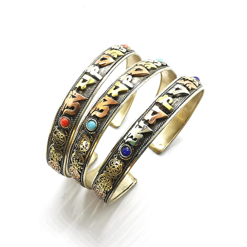 Tibetan Mantras Amulet Open Cu - Ethnic Fashion Com 评论和价格