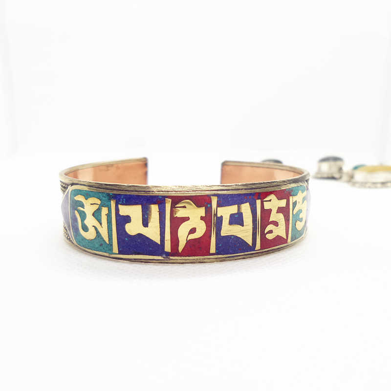 BB-193 Tibetan Mantras Amulet  - Ethnic Fashion Com 评论和价格