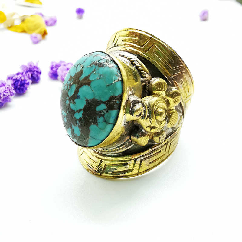 Tibetan Big Rings for Man Gold - Ethnic Fashion Com 评论和价格